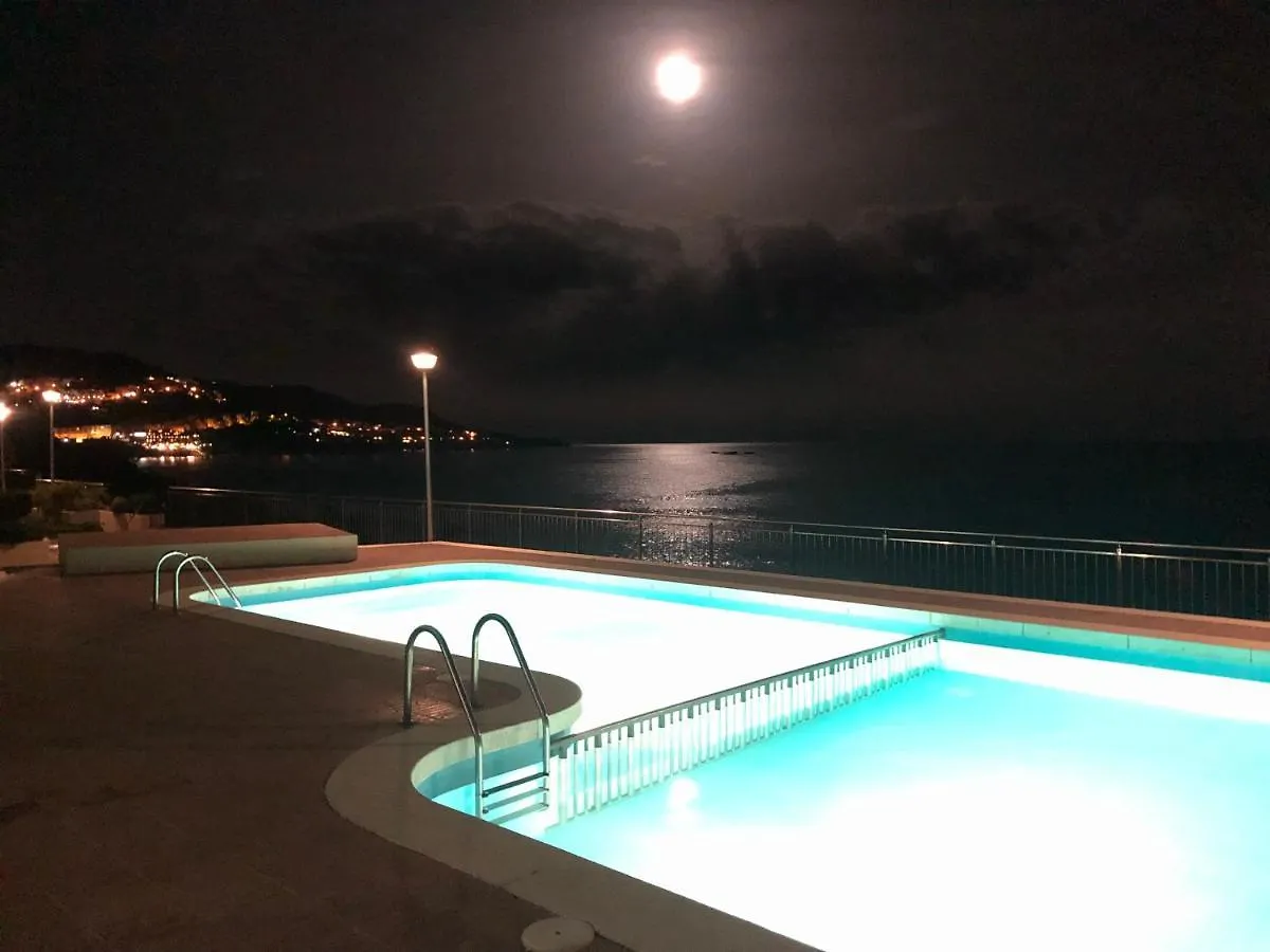 Apartamento Magnifique Appartement En Front De Mer, Caneylles Rosas