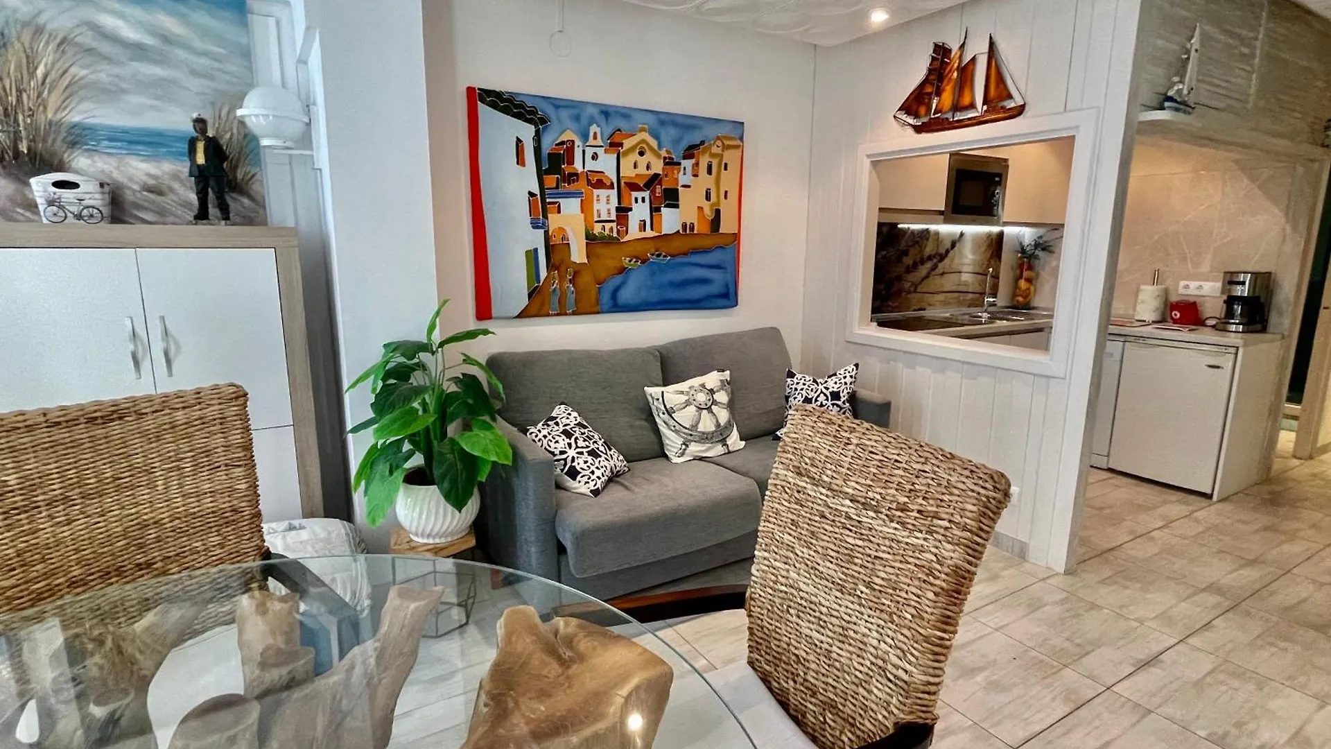 Magnifique Appartement En Front De Mer, Caneylles Rosas